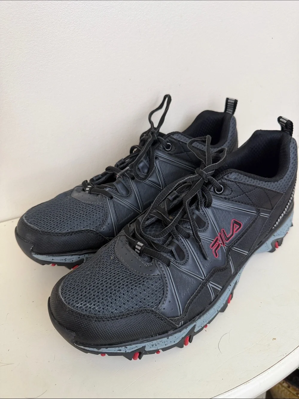 Fila Men's Black Athletic Trail Shoes with Red Accents